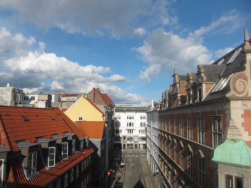 16_rooftops_from_our_apartment_window.jpg  